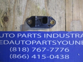Mercedes Benz - Suspension SENSOR Vertical  - 0045423518